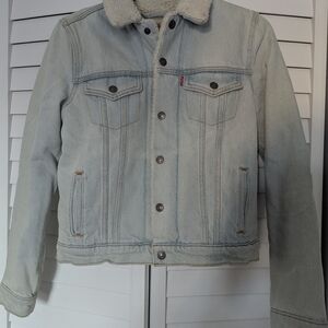 Levi's Light Blue Denim Jacket with Sherpa Collar